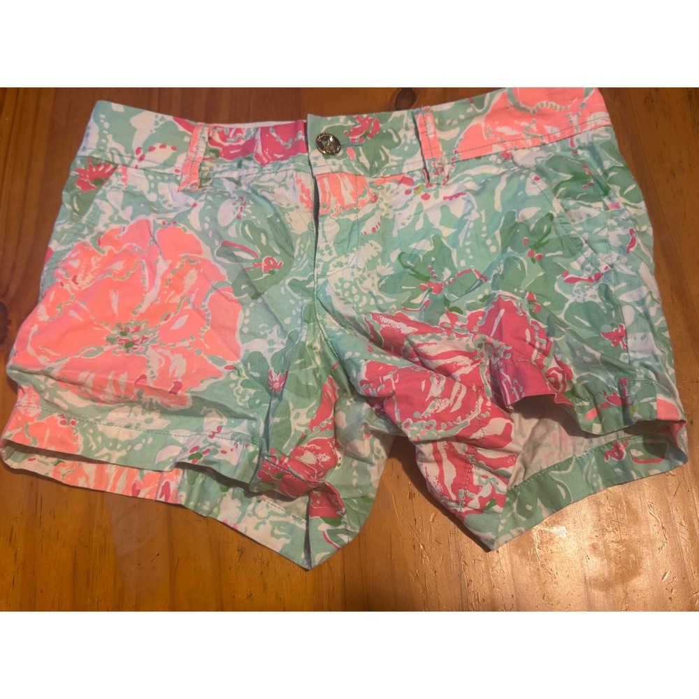 Lilly Pulitzer Callahan Shorts Pink Green Floral Tropical Print Size 2 - Picture 2 of 10